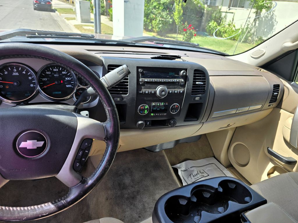 2013 Chevrolet Silverado 1500 Image 3