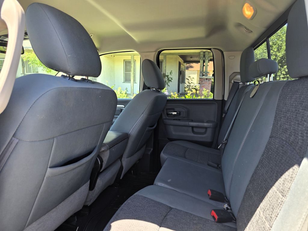 2018 RAM 1500 Image 6