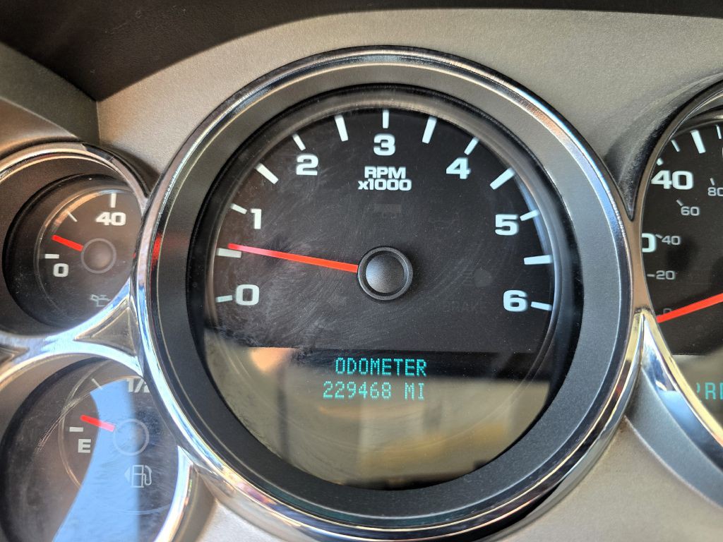2008 Chevrolet Silverado 1500 Image 2