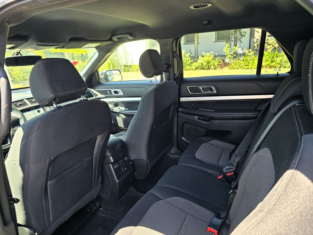 2017 Ford Explorer Image 5