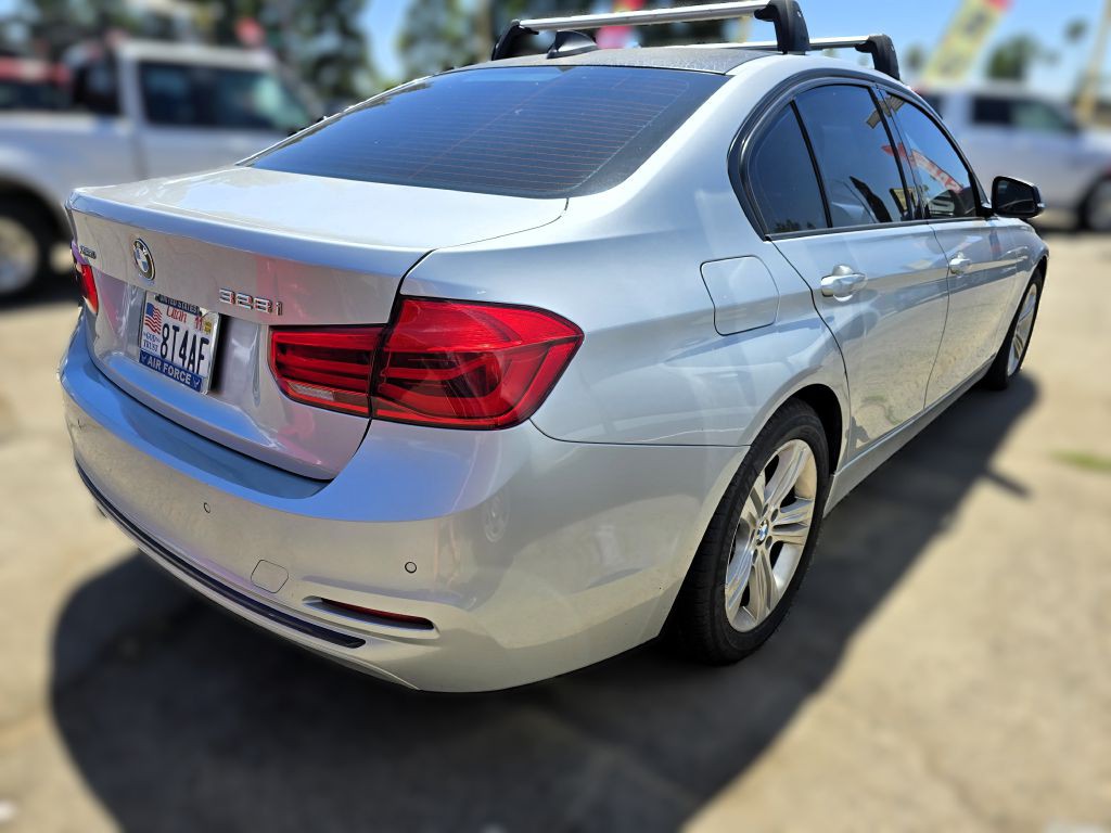 2016 BMW 3 Series Image 7