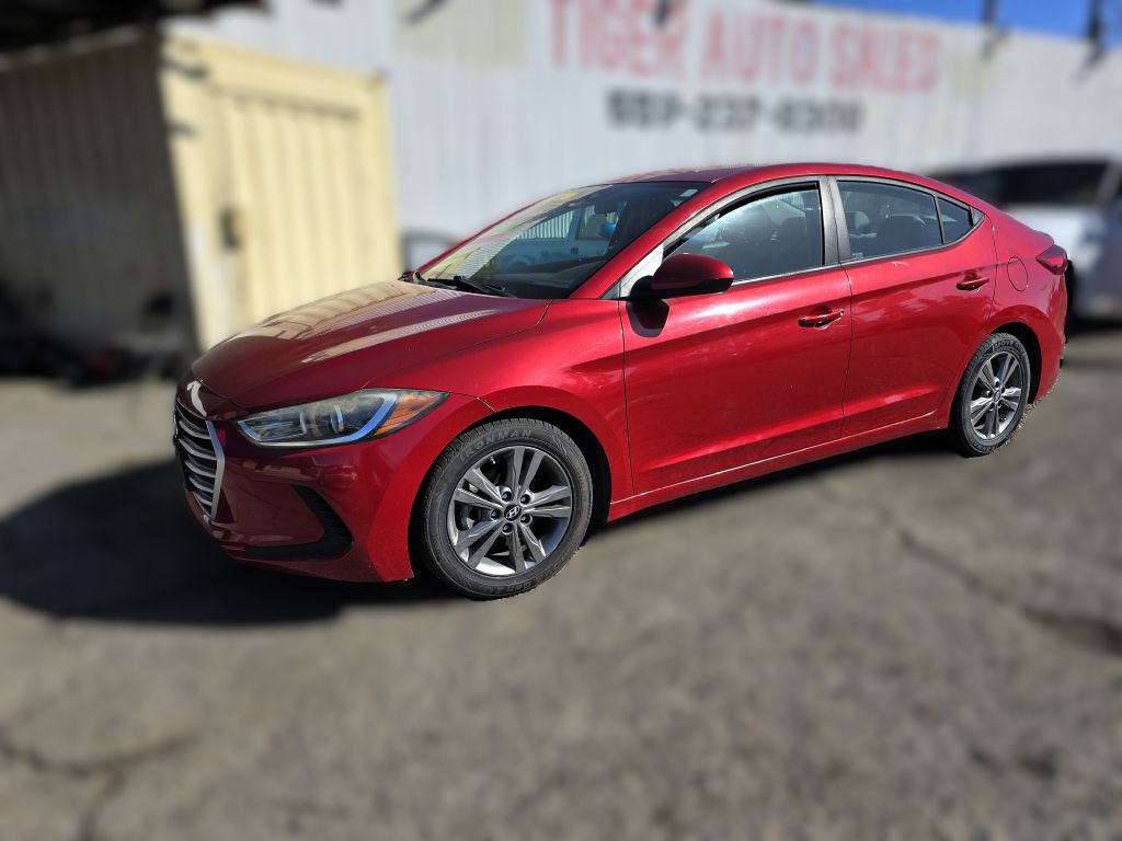 2018 Hyundai Elantra Image 1