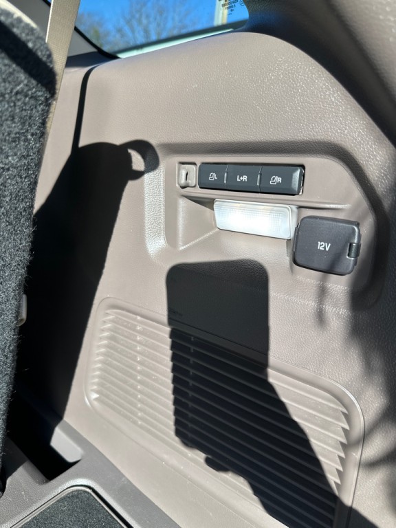 2020 Ford Explorer Image 14