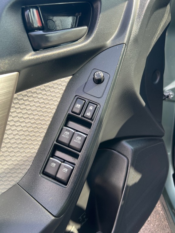 2018 Subaru Forester Image 11