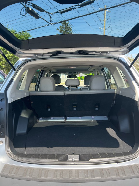 2015 Subaru Forester Image 6