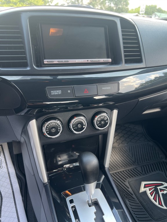 2016 Mitsubishi Lancer Image 5