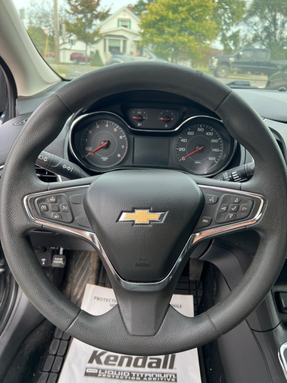 2017 Chevrolet Cruze Image 8