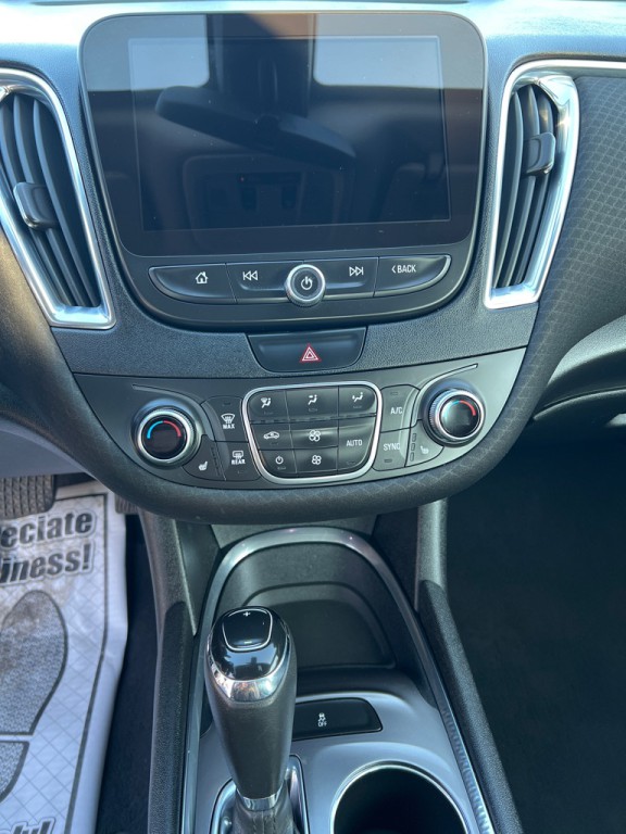 2019 Chevrolet Malibu Image 6