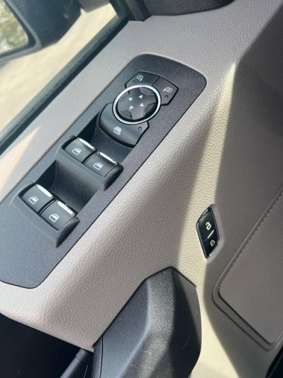 2018 Ford F-150 Image 9