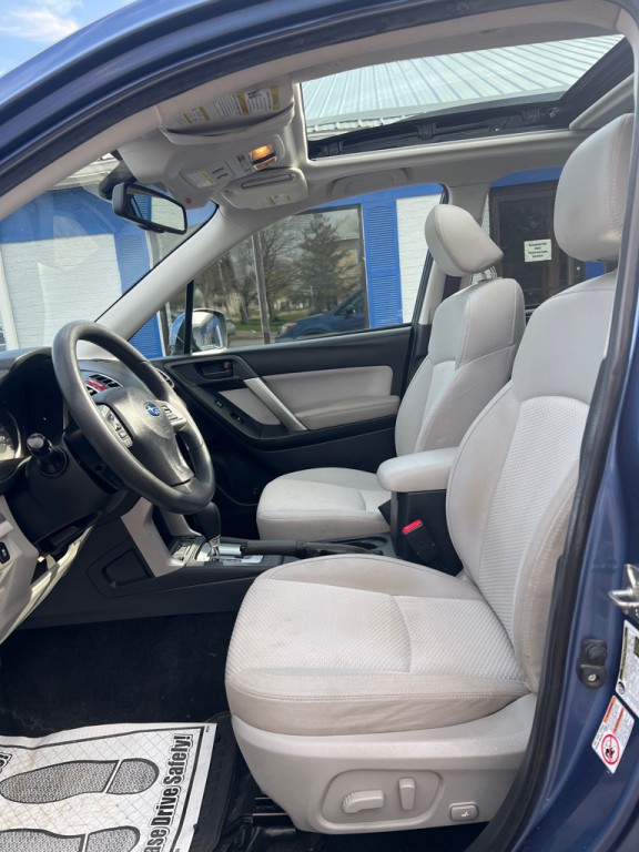 2016 Subaru Forester Image 3