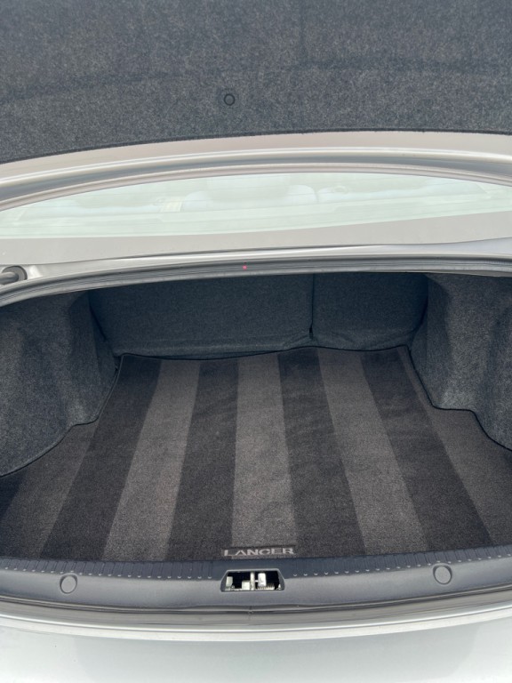 2015 Mitsubishi Lancer Image 6