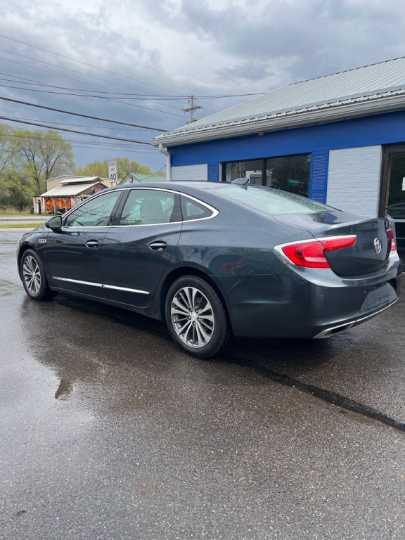 2019 Buick Lacrosse Image 2