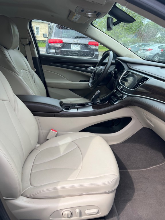 2019 Buick Lacrosse Image 4