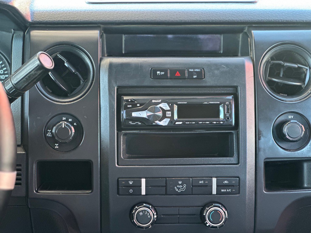 2012 Ford F-150 Image 12