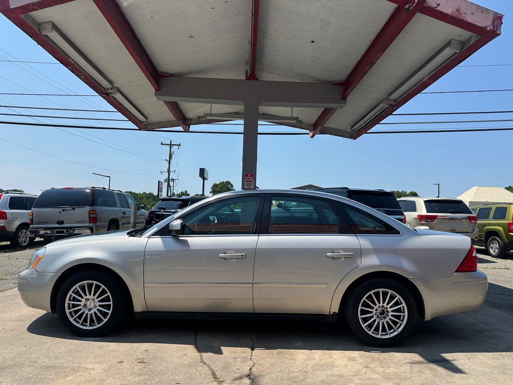 2006 Ford Five Hundred Image 5
