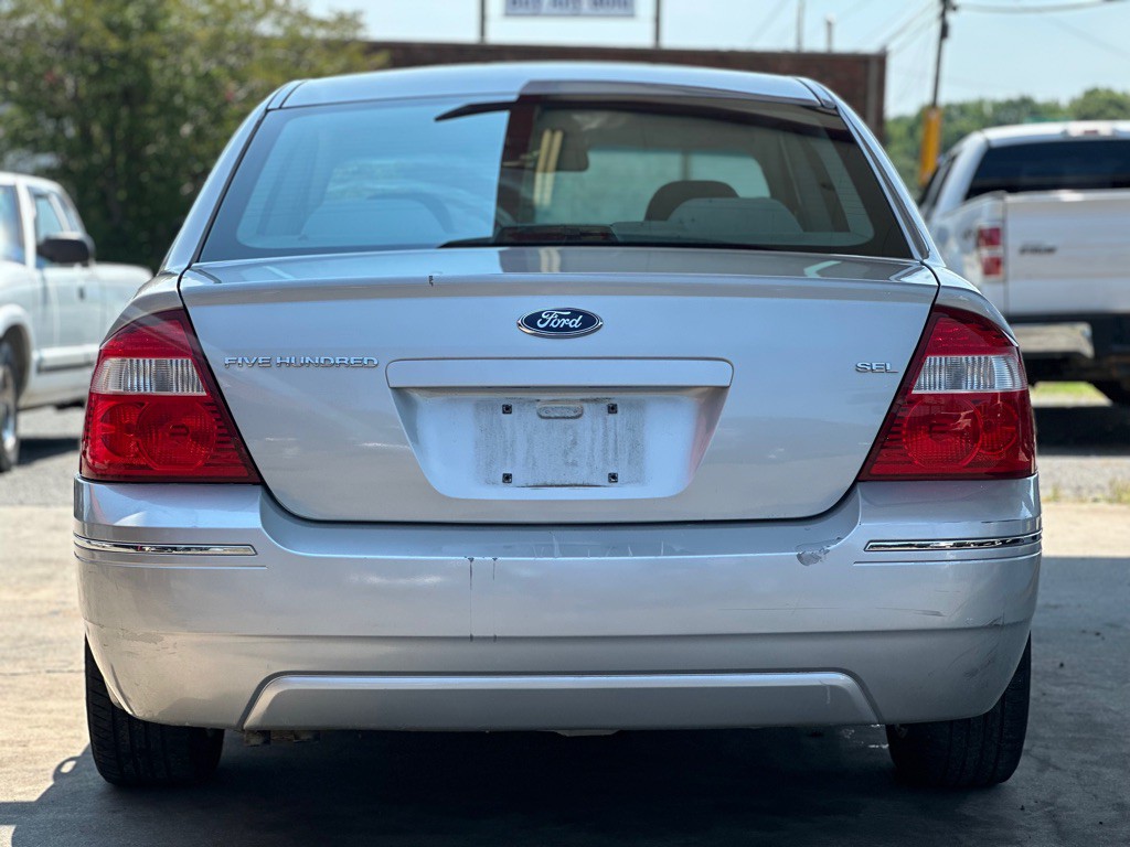2006 Ford Five Hundred Image 6