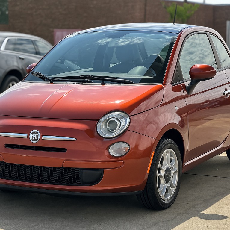 2013 FIAT 500 Image 3