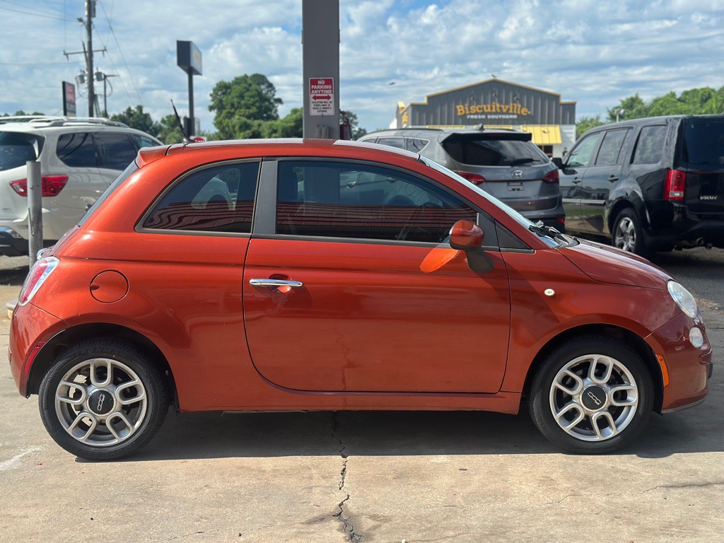 2013 FIAT 500 Image 7