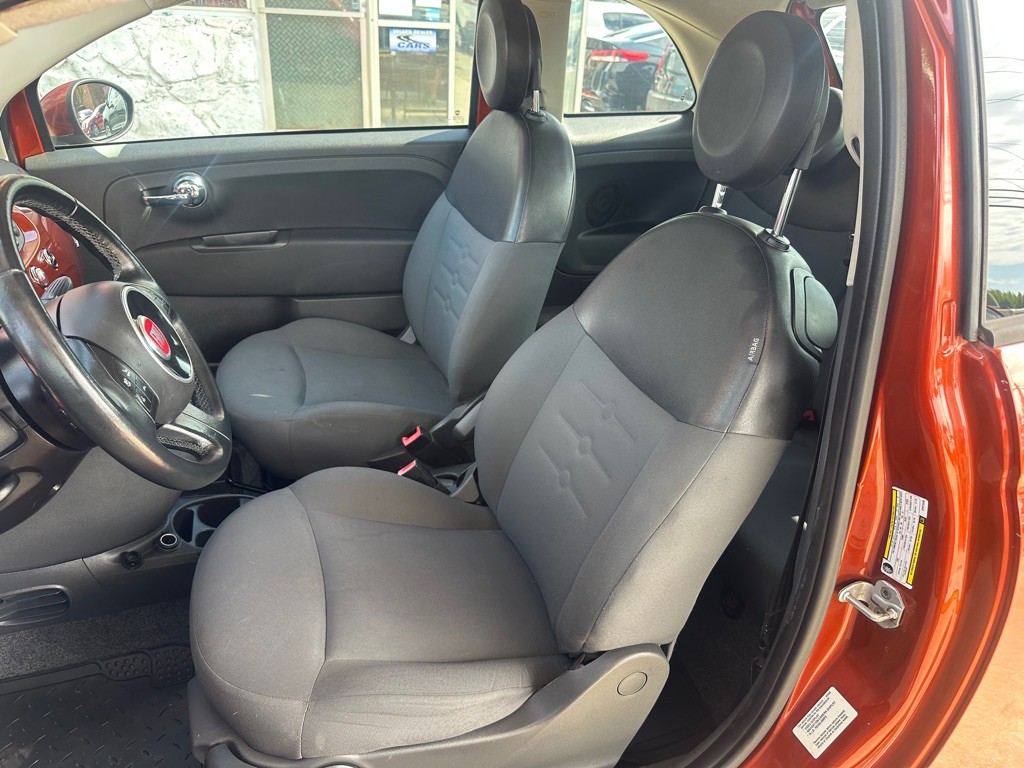 2013 FIAT 500 Image 13