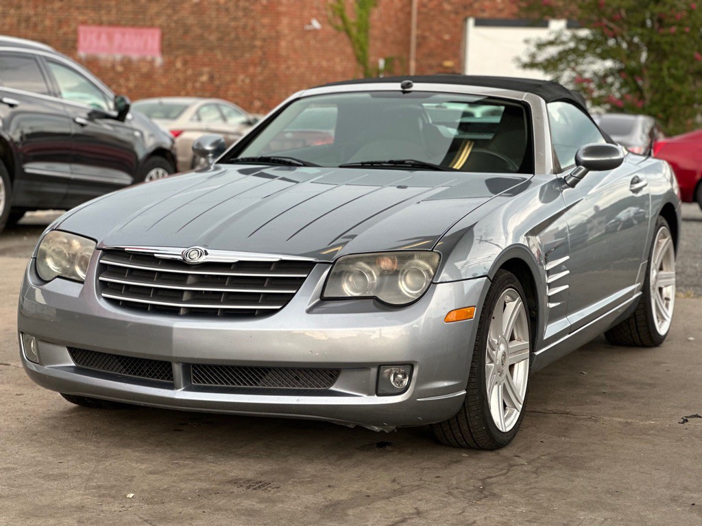 2005 Chrysler Crossfire Image 3