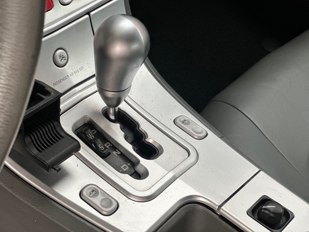 2005 Chrysler Crossfire Image 14