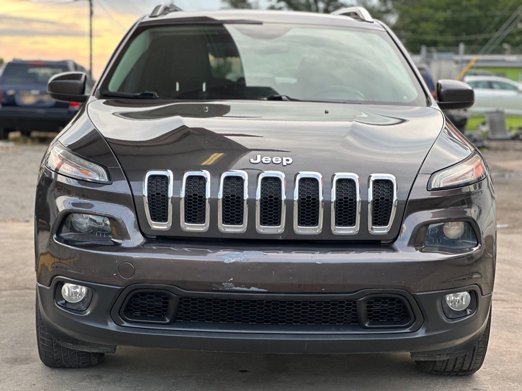 2014 Jeep Cherokee Image 2