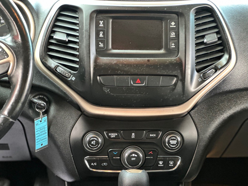 2014 Jeep Cherokee Image 10