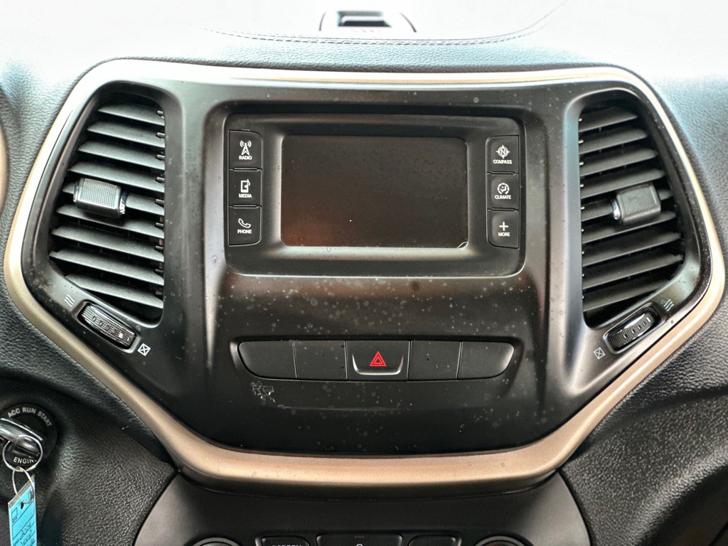 2014 Jeep Cherokee Image 12