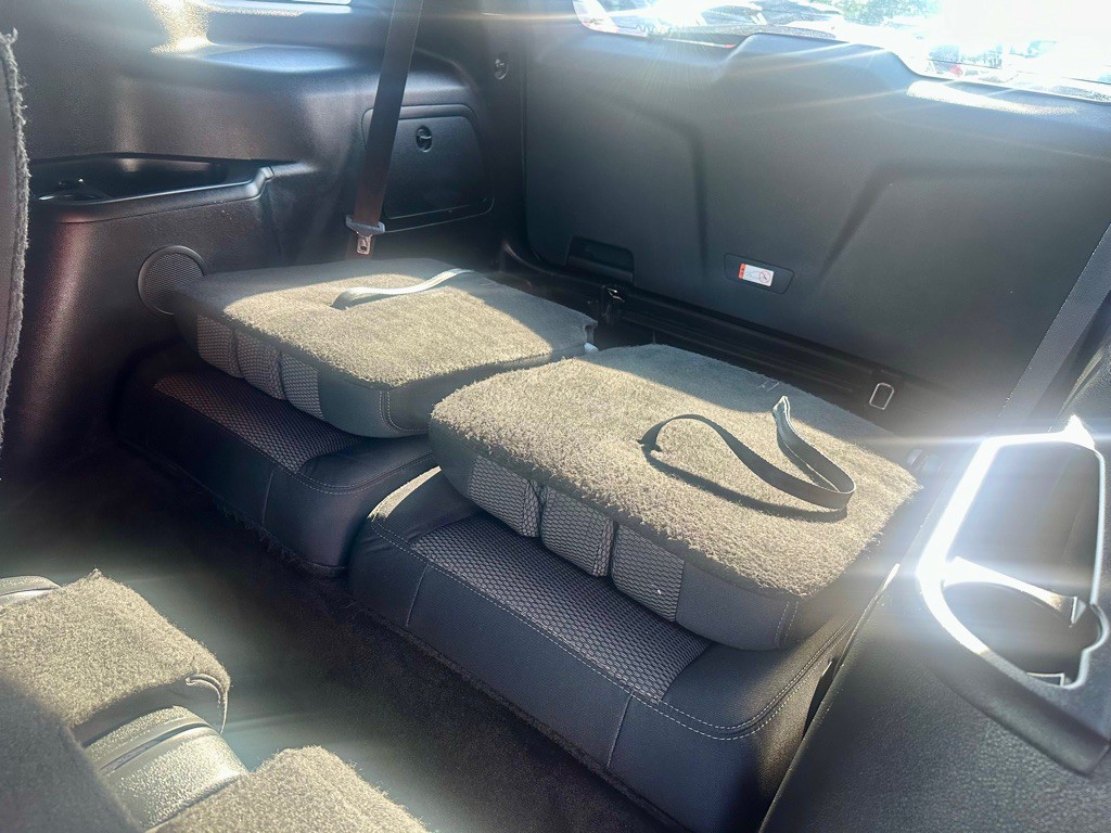 2017 Ford Explorer Image 17
