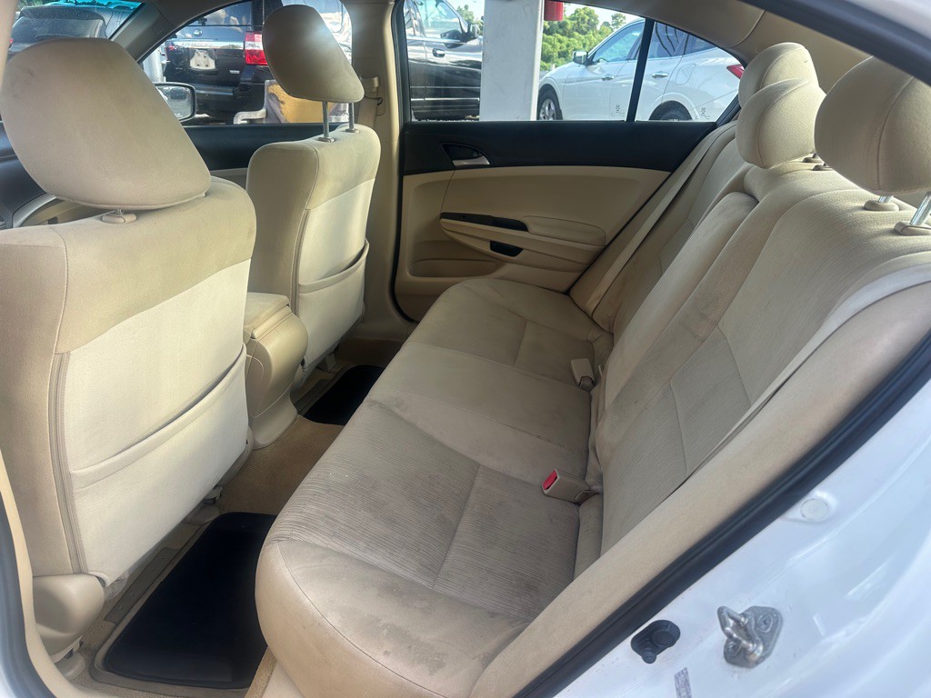 2012 Honda Accord Image 15