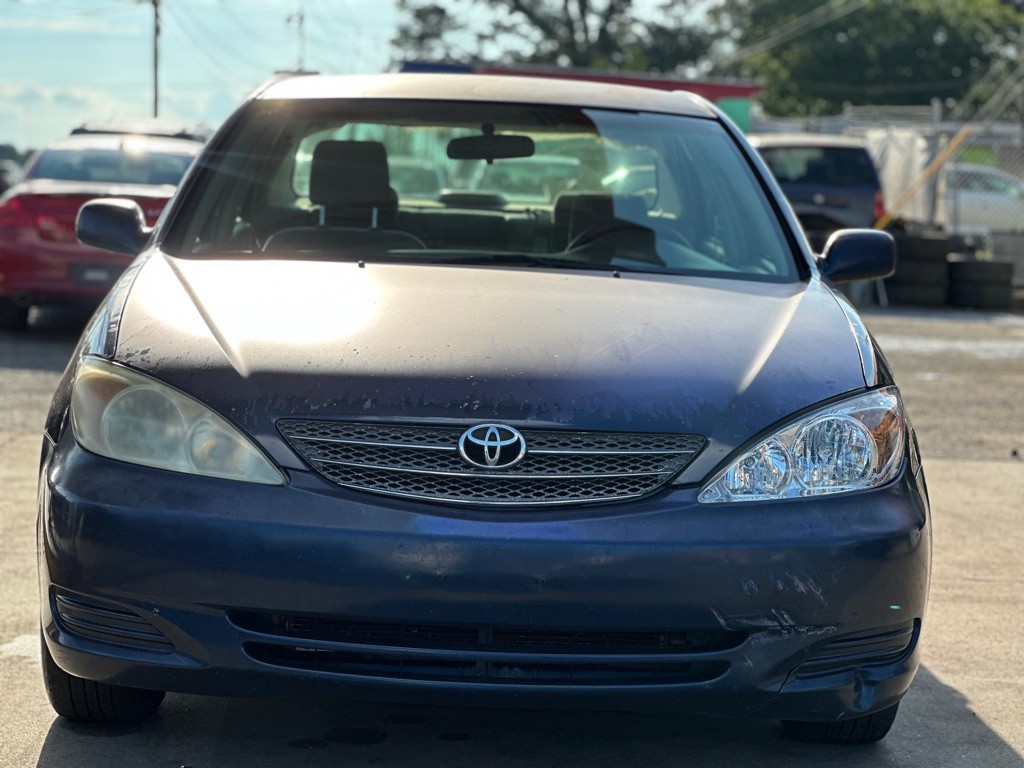 2002 Toyota Camry Image 2