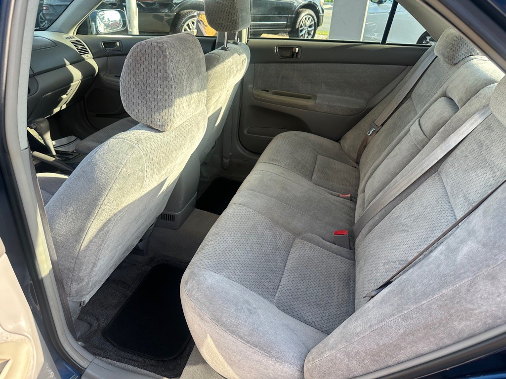 2002 Toyota Camry Image 15