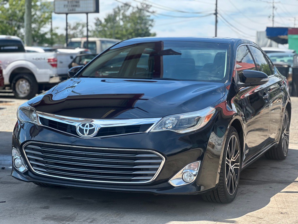 2015 Toyota Avalon Image 3