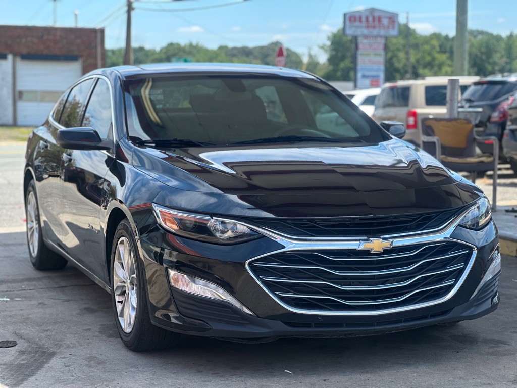 2019 Chevrolet Malibu Image 1