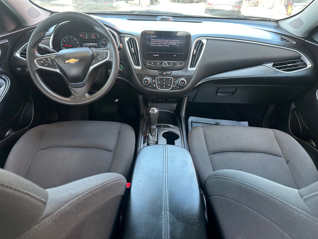 2019 Chevrolet Malibu Image 10