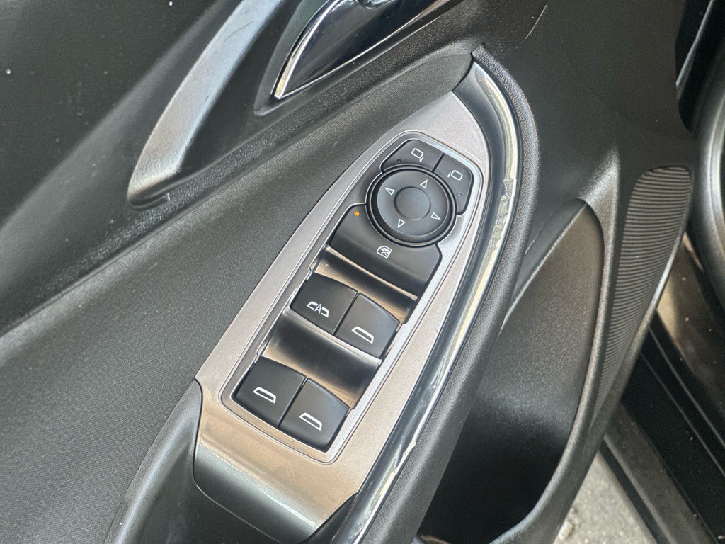 2019 Chevrolet Malibu Image 14