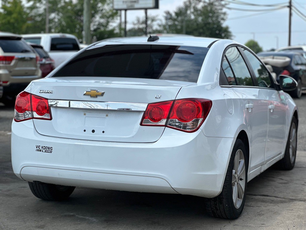 2015 Chevrolet Cruze Image 8