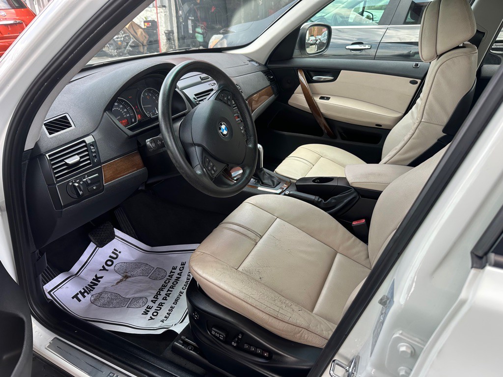 2010 BMW X3 Image 6