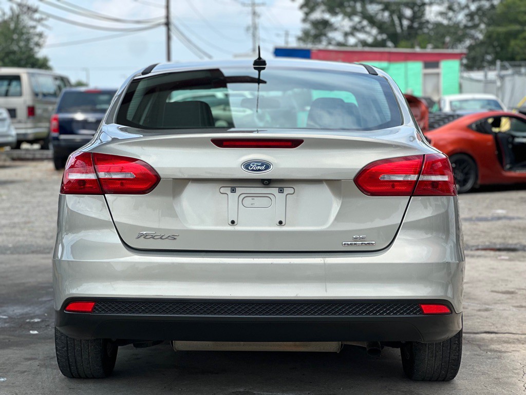 2016 Ford Focus Image 7