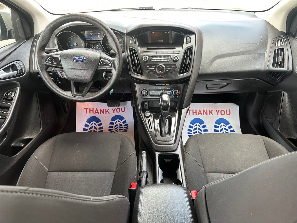 2016 Ford Focus Image 13