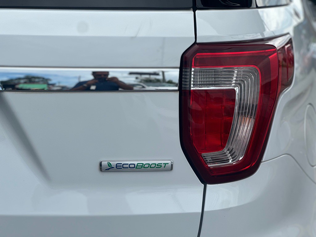 2018 Ford Explorer Image 10