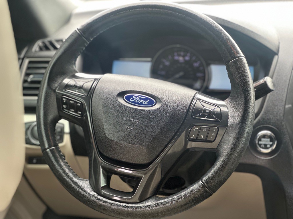 2018 Ford Explorer Image 11