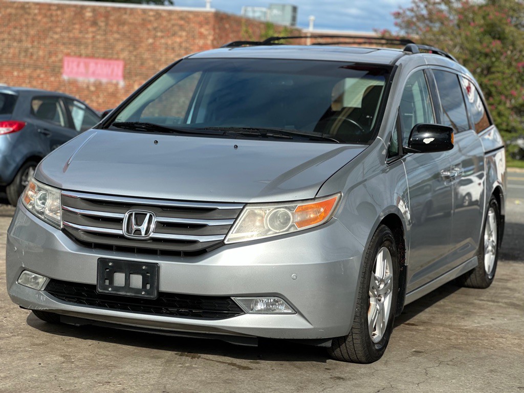 2011 Honda Odyssey Image 1