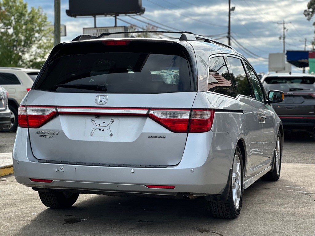 2011 Honda Odyssey Image 5