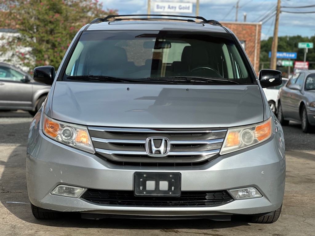 2011 Honda Odyssey Image 8