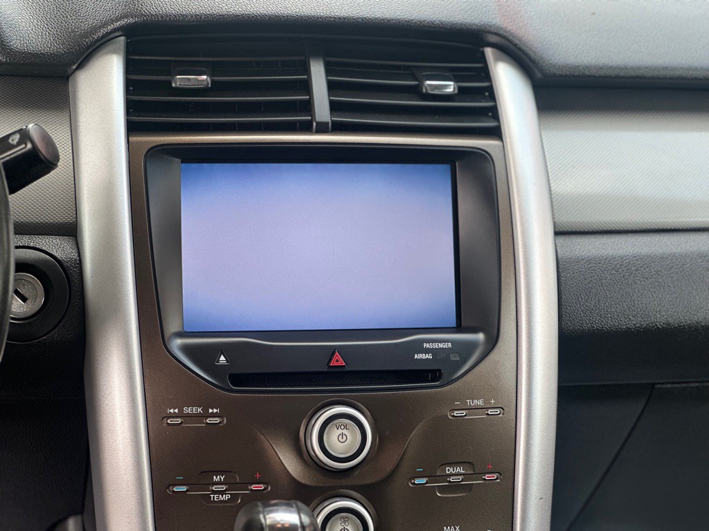 2013 Ford Edge Image 12