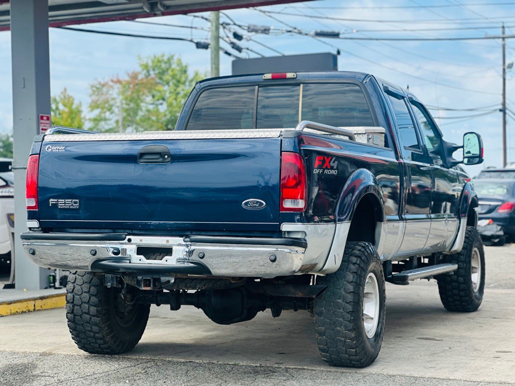 2004 Ford F-250 Image 6