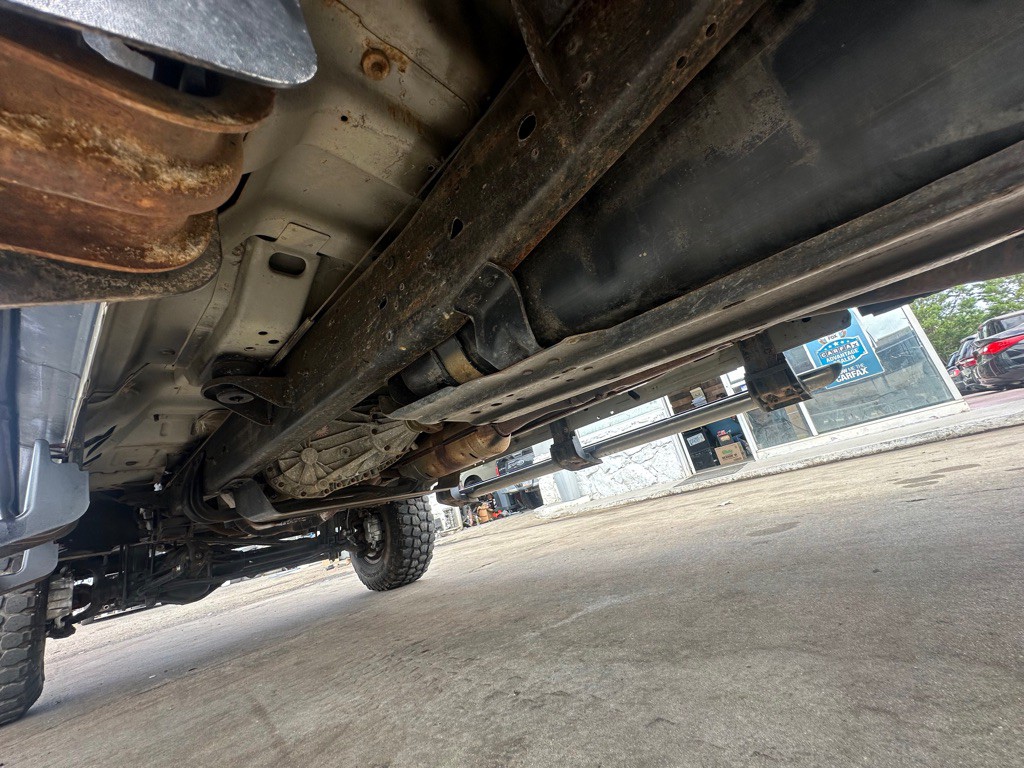 2004 Ford F-250 Image 8