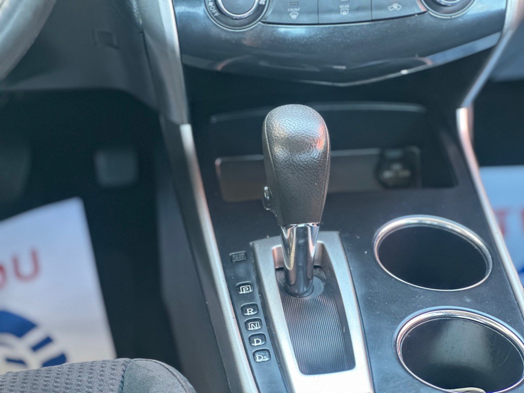 2015 Nissan Altima Image 11