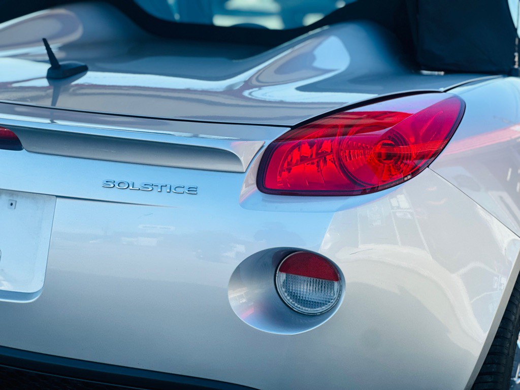 2008 Pontiac Solstice Image 15